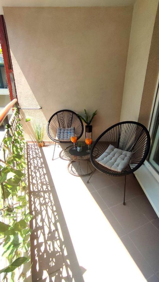 Apartment Paolo By The Beach Znjan Split Eksteriør bilde