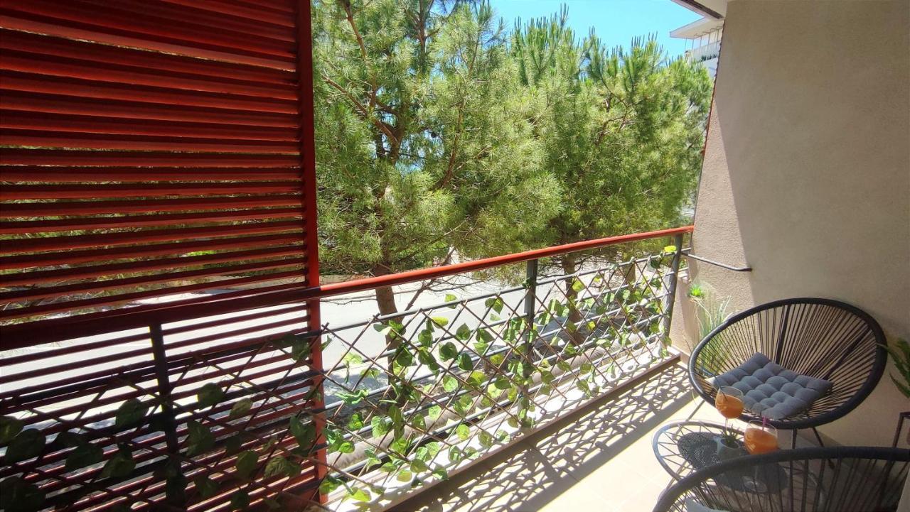 Apartment Paolo By The Beach Znjan Split Eksteriør bilde