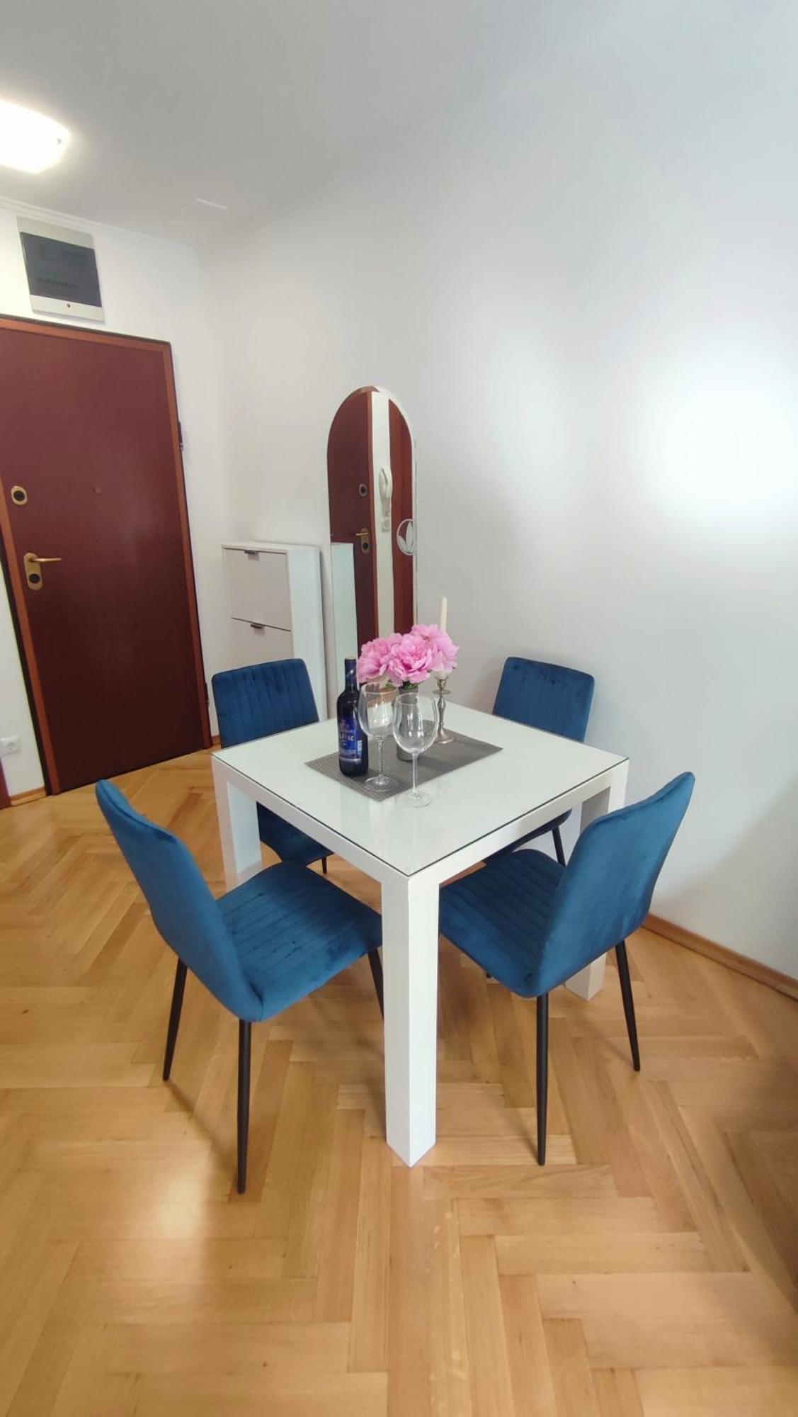 Apartment Paolo By The Beach Znjan Split Eksteriør bilde
