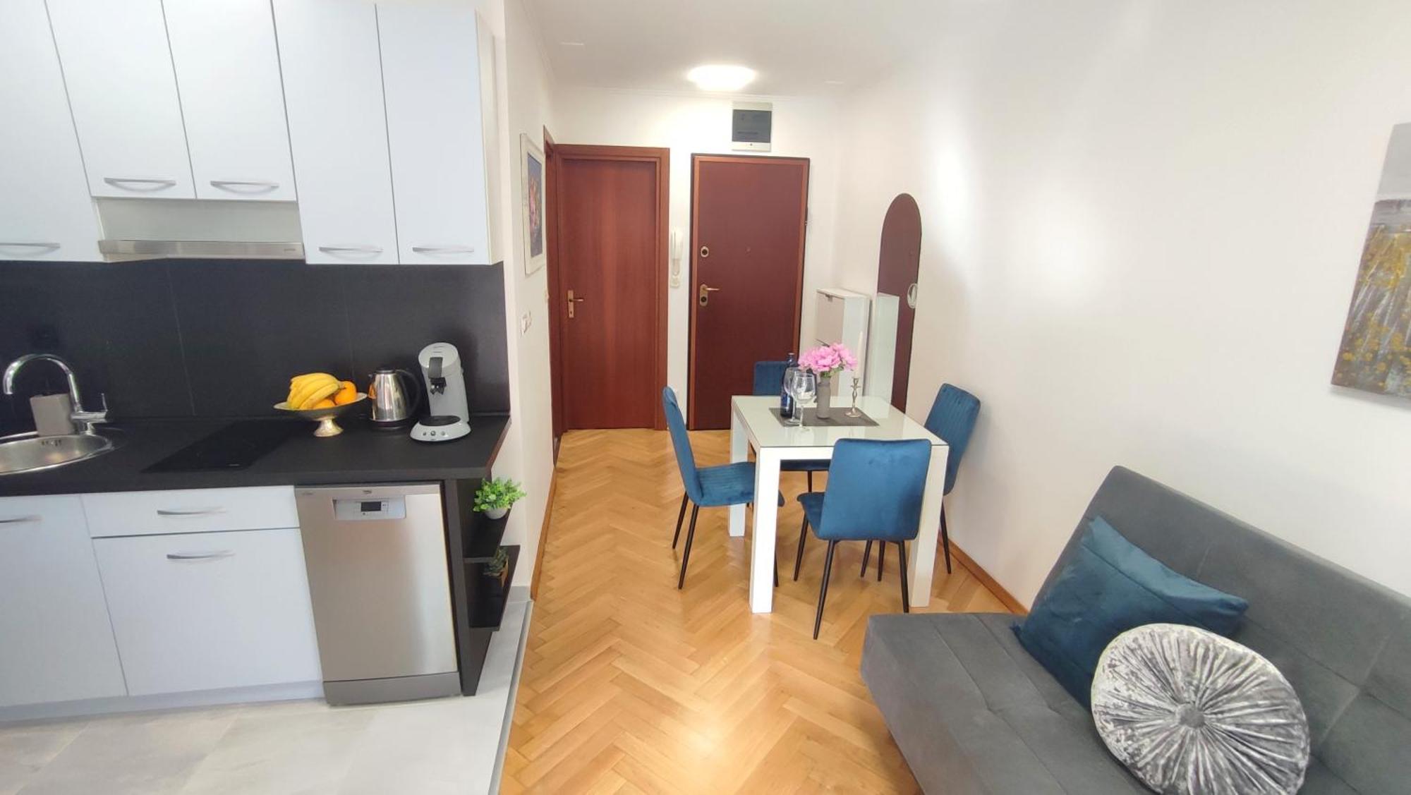 Apartment Paolo By The Beach Znjan Split Eksteriør bilde